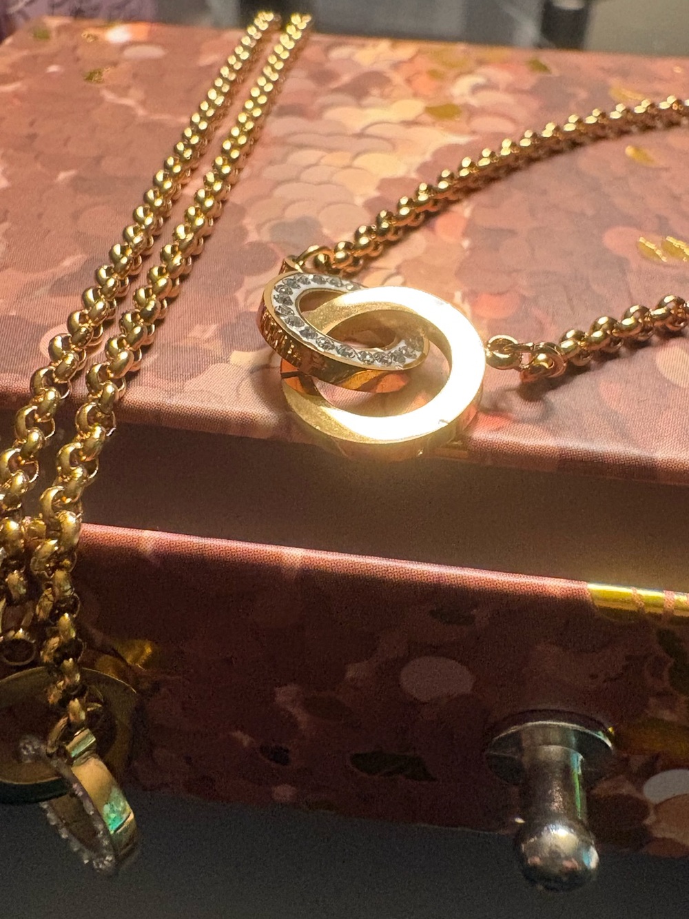 Gold Triple Interlocking Circle Necklace/bracelet Set
